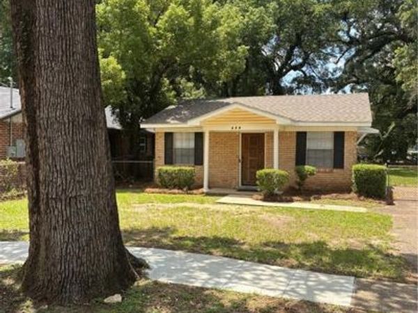 459 Charleston Street , Mobile, AL 36603