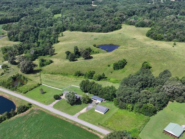 001 Old Jackson Road , Trenton, TN 38382