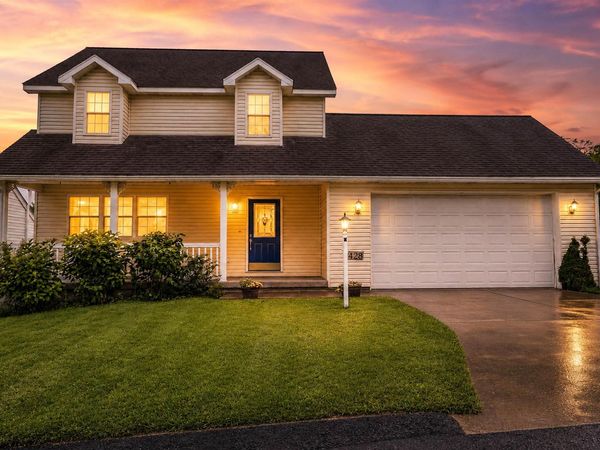 428 Arabela Court, Morgantown, WV 26508