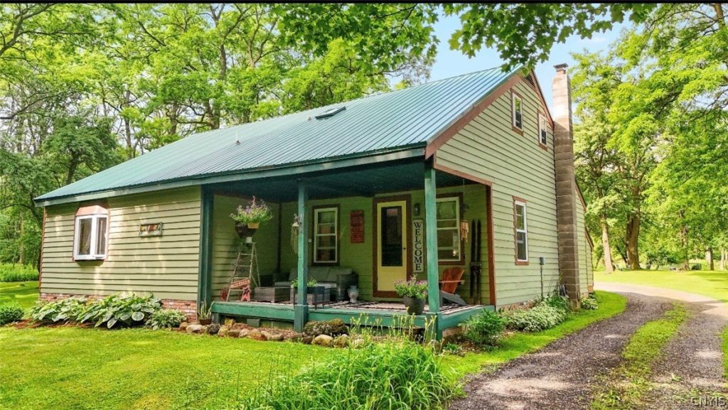 6128 Fearon Road, Munnsville, NY 13409 Main Photo