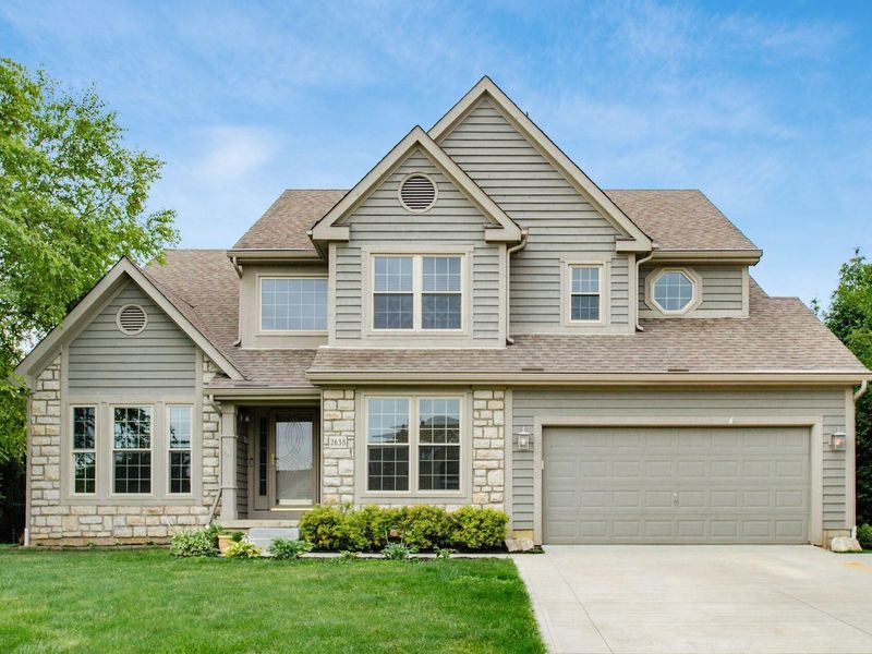 2638 Carla Drive, Lewis Center, OH 43035 Photo 1