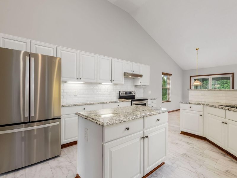 2638 Carla Drive, Lewis Center, OH 43035 Photo 10