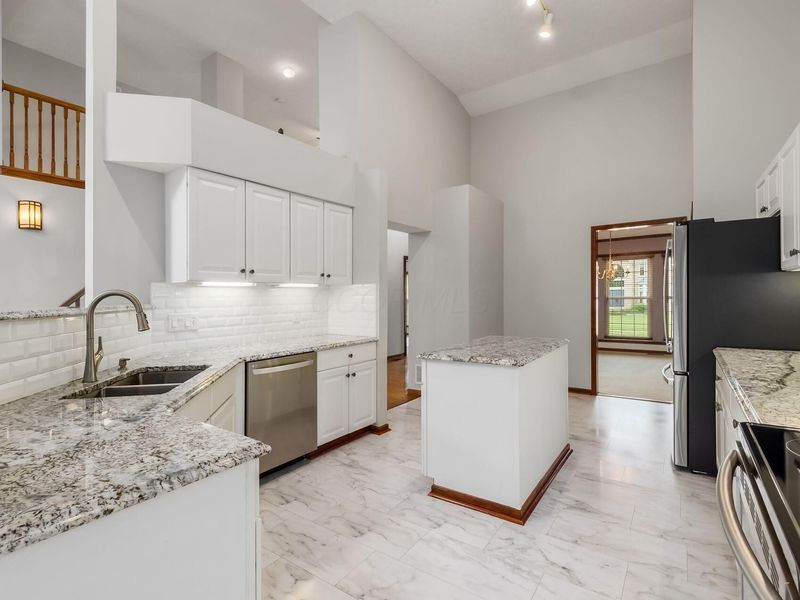 2638 Carla Drive, Lewis Center, OH 43035 Photo 13