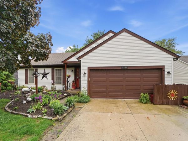 2259 Sundew Avenue, Grove City, OH 43123