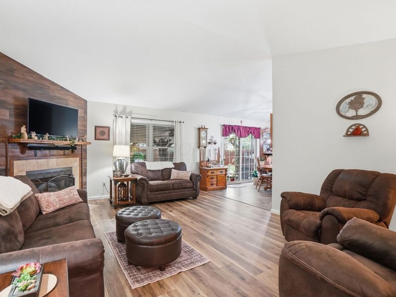 2259 Sundew Avenue, Grove City, OH 43123 Photo 3