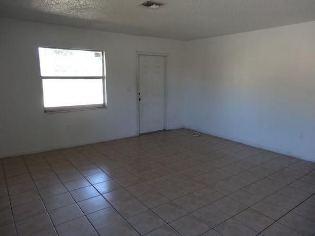 2400 NW 21st Street, Unit 3, Fort Lauderdale, FL 33311 Photo