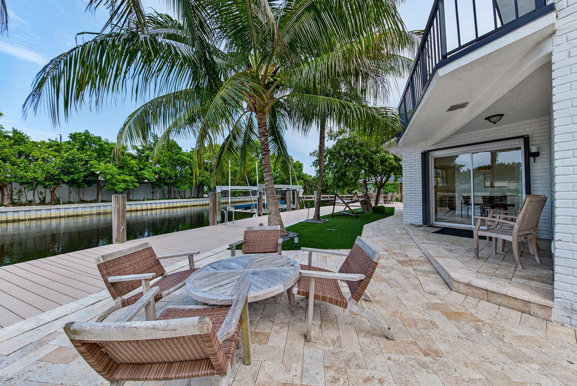 2056 NE 21st Court, Wilton Manors, FL 33305 Photo