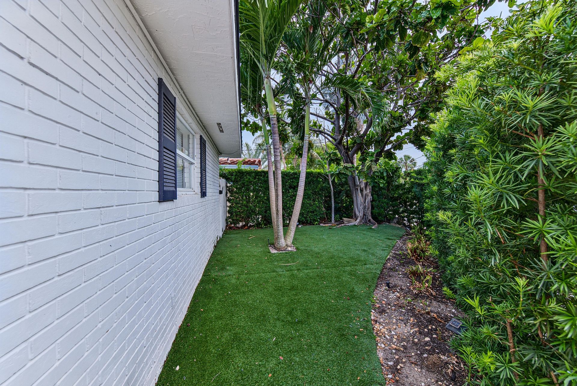 2056 NE 21st Court, Wilton Manors, FL 33305 Photo