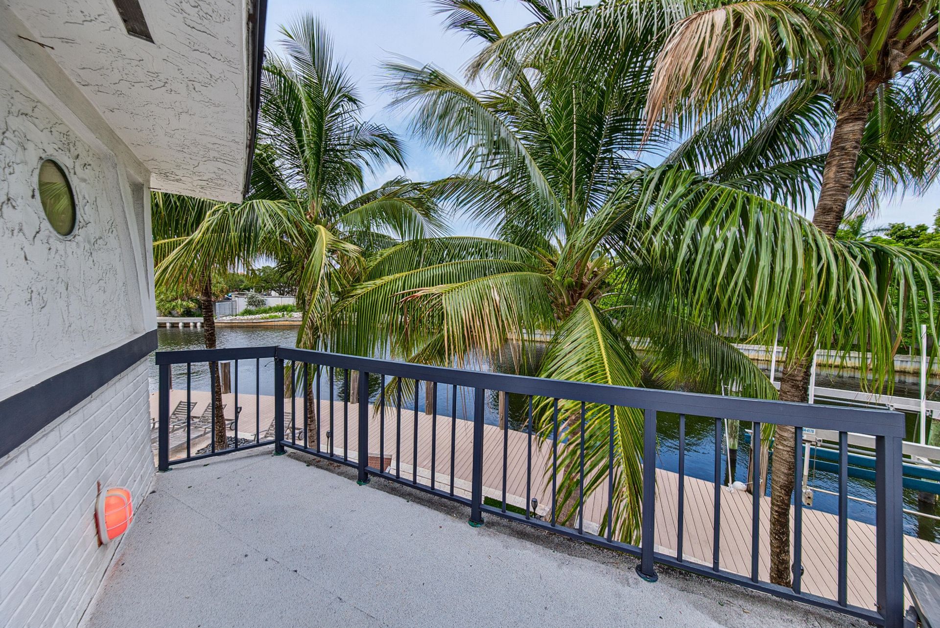 2056 NE 21st Court, Wilton Manors, FL 33305 Photo