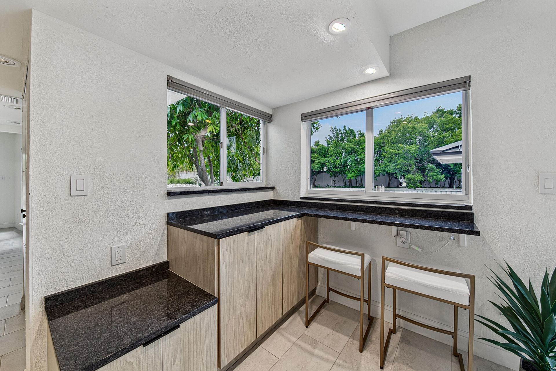 2056 NE 21st Court, Wilton Manors, FL 33305 Photo