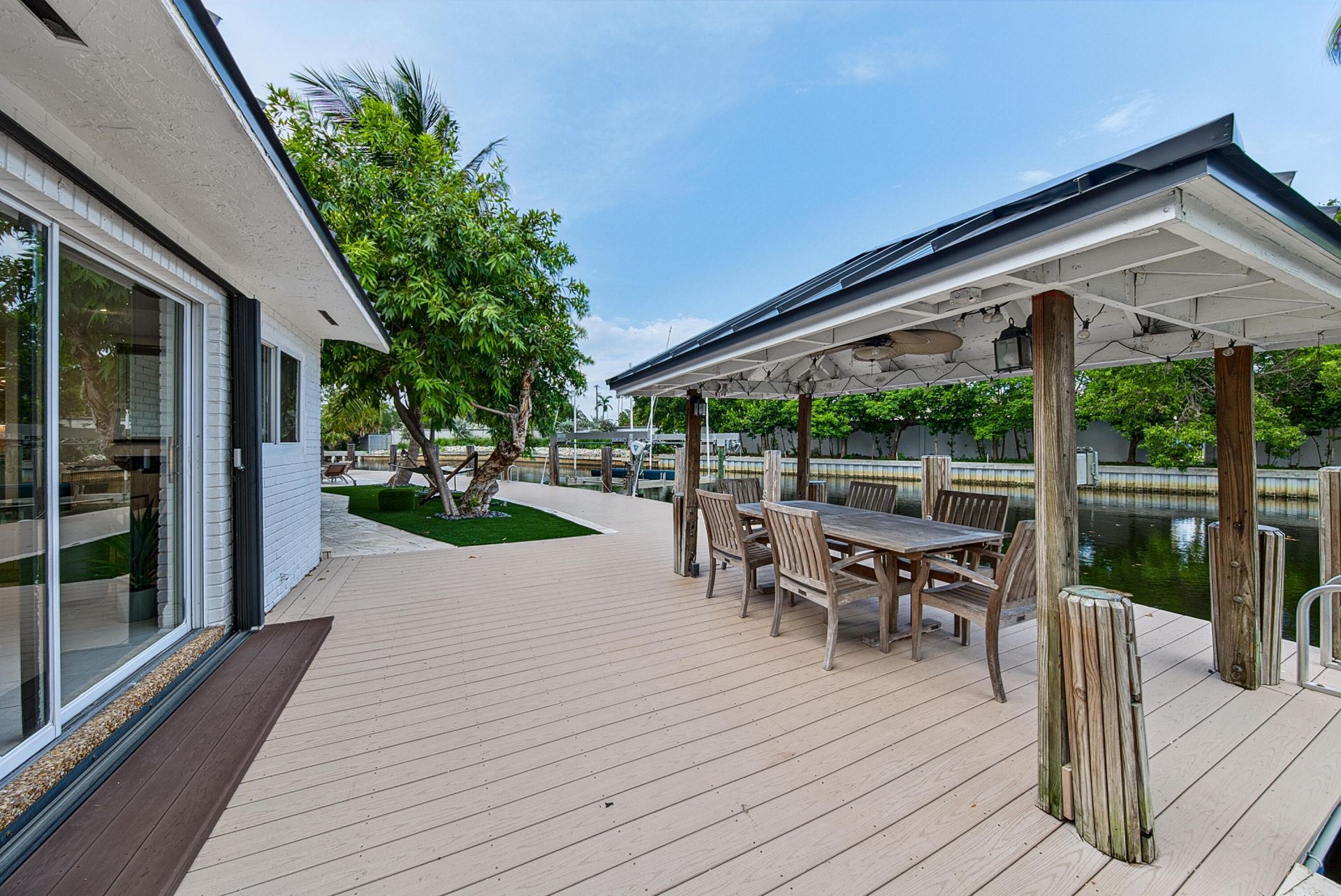 2056 NE 21st Court, Wilton Manors, FL 33305 Photo