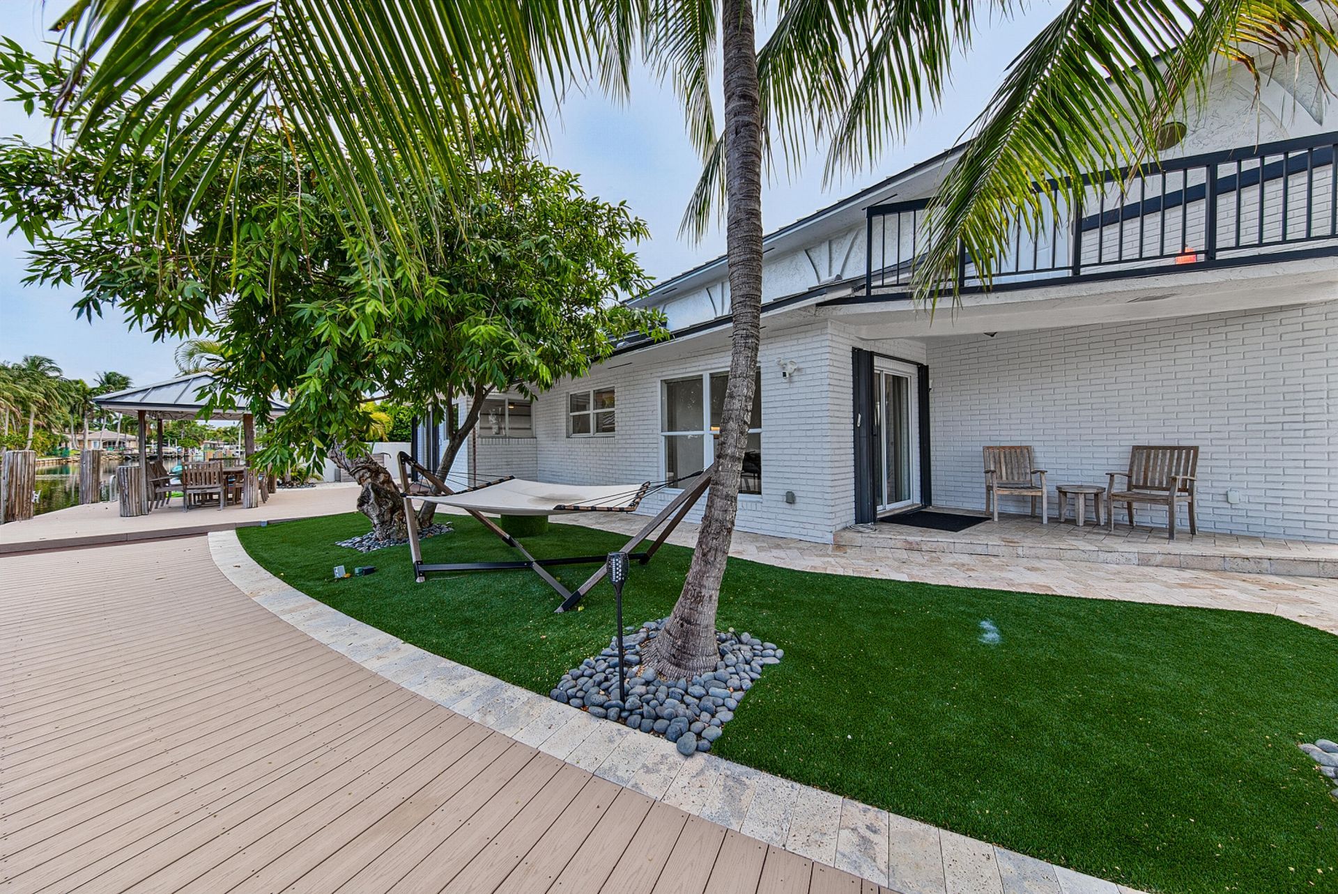 2056 NE 21st Court, Wilton Manors, FL 33305 Photo