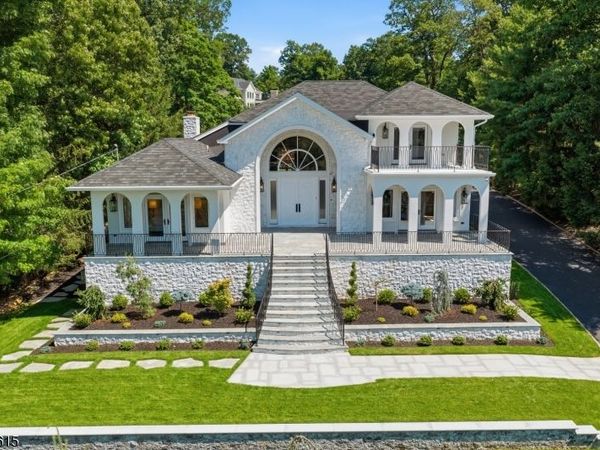 244 PARK AVENUE, North Caldwell, NJ 07006