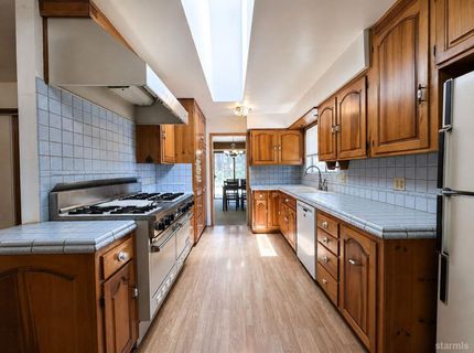 3529 Ferndale Avenue, South Lake Tahoe, CA 96150 Photo
