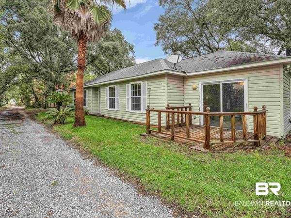 1624 Jackson Court, Gulf Shores, AL 36542