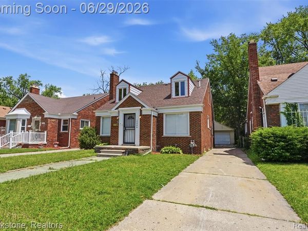 18034 Lesure Street, Detroit, MI 48235