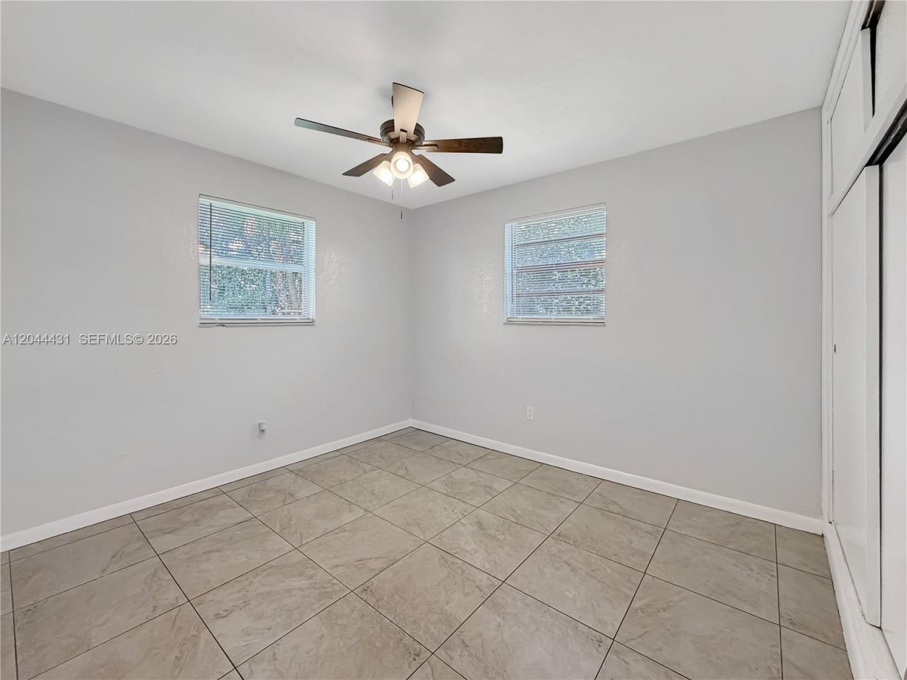 533 NW 15th Way , Fort Lauderdale, FL 33311 Photo