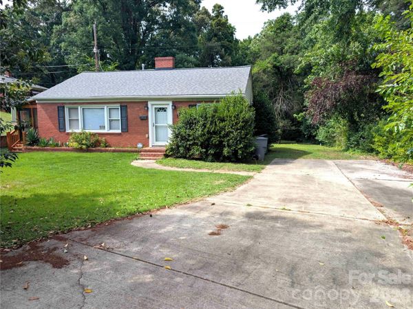 542 Stegall Street, Charlotte, NC 28217
