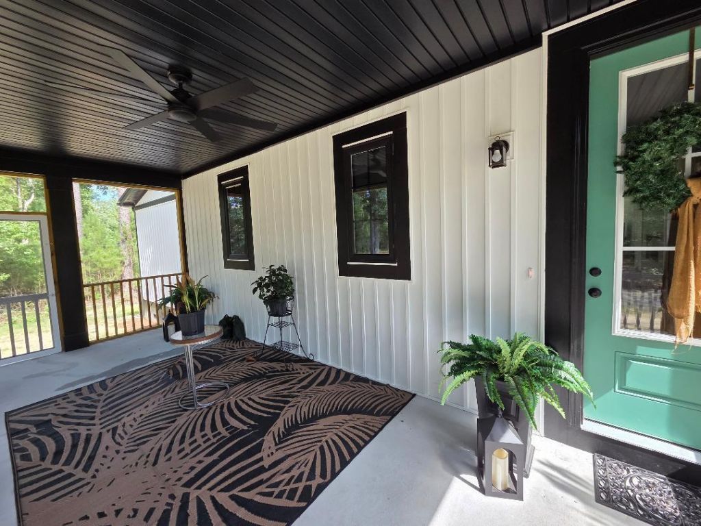 4466 Artemis Lane Photo 8
