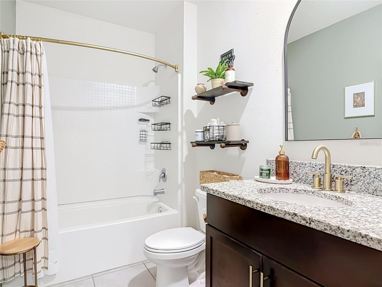 204 Duke Drive , Deland, FL 32724 Photo