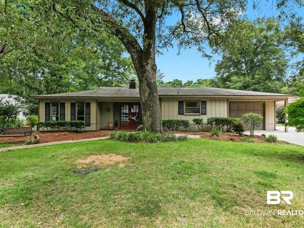113 Ferncliff Circle, Daphne, AL 36526