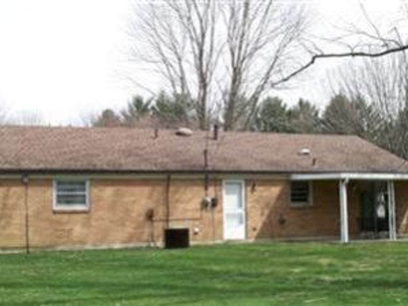 1663 N Belleview Drive, Bellbrook, OH 45305 Photo 4