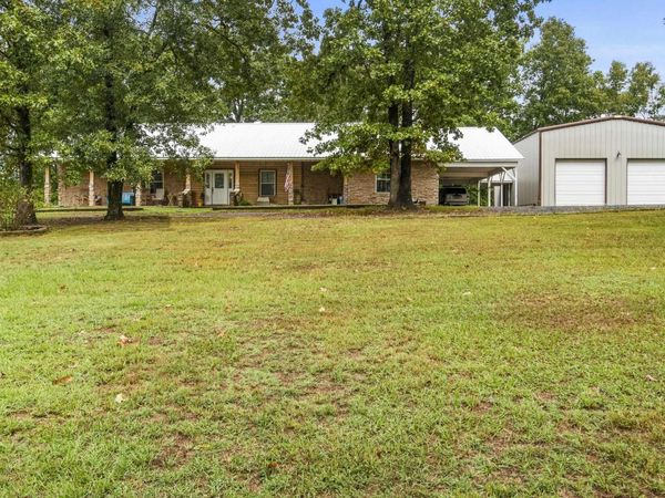 1052 Gravel Hill Road, Romance, AR 72136