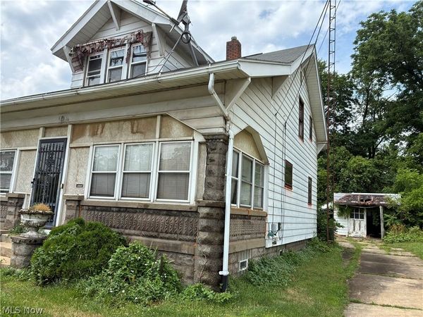 106 Shriver Avenue SE, Massillon, OH 44646