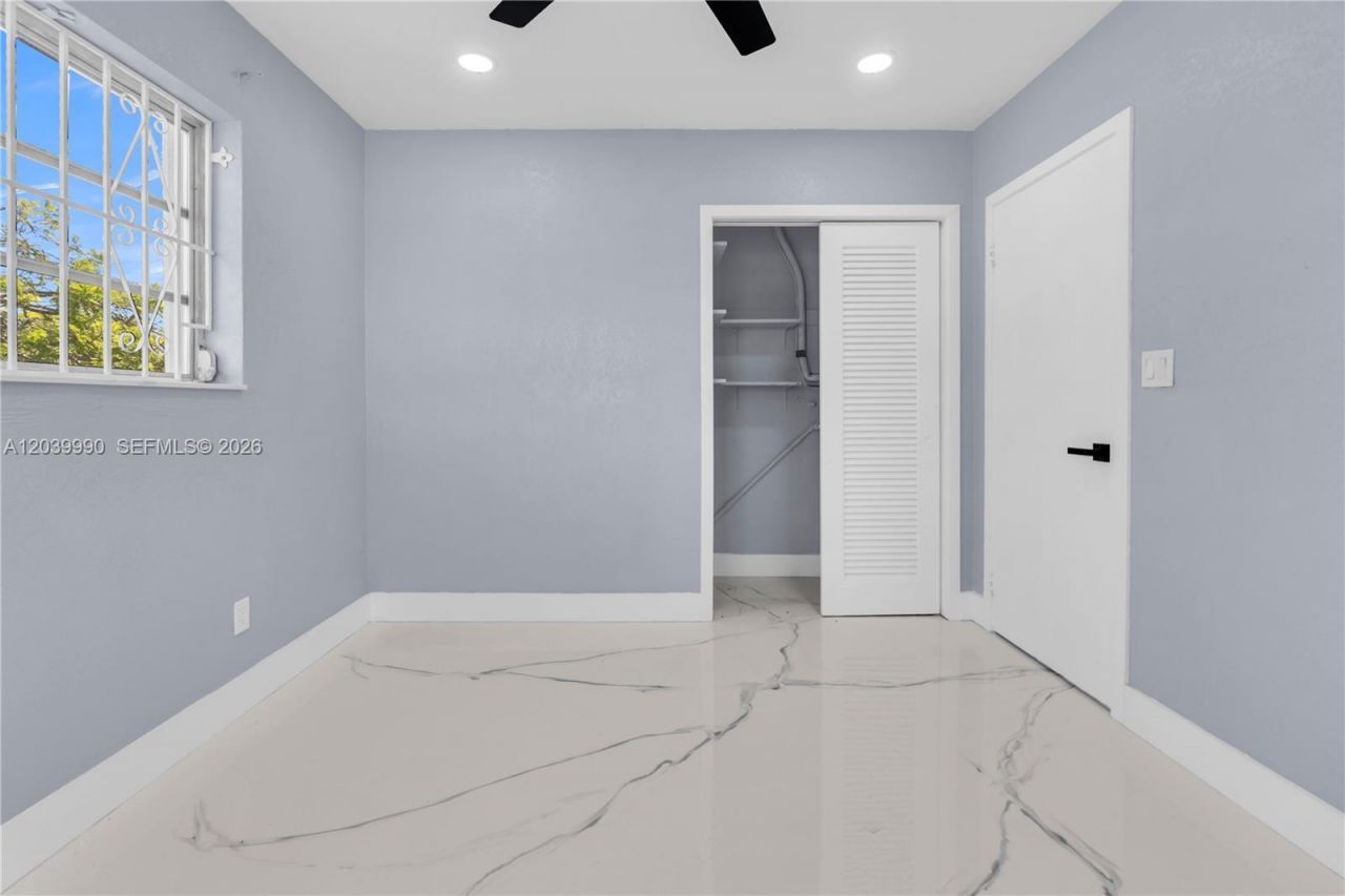 1010 NW 196th St , Miami Gardens, FL 33169 Photo