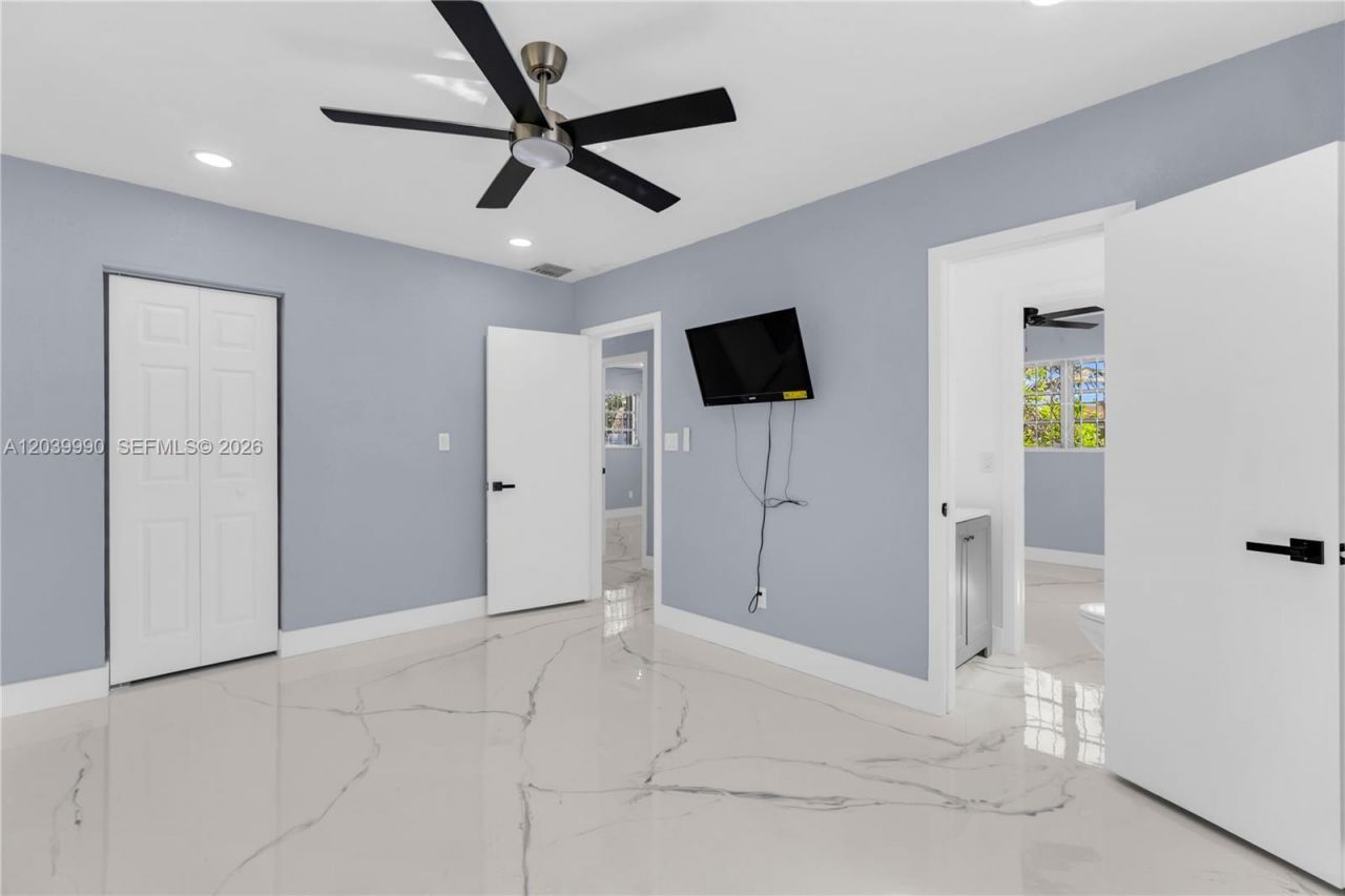 1010 NW 196th St , Miami Gardens, FL 33169 Photo