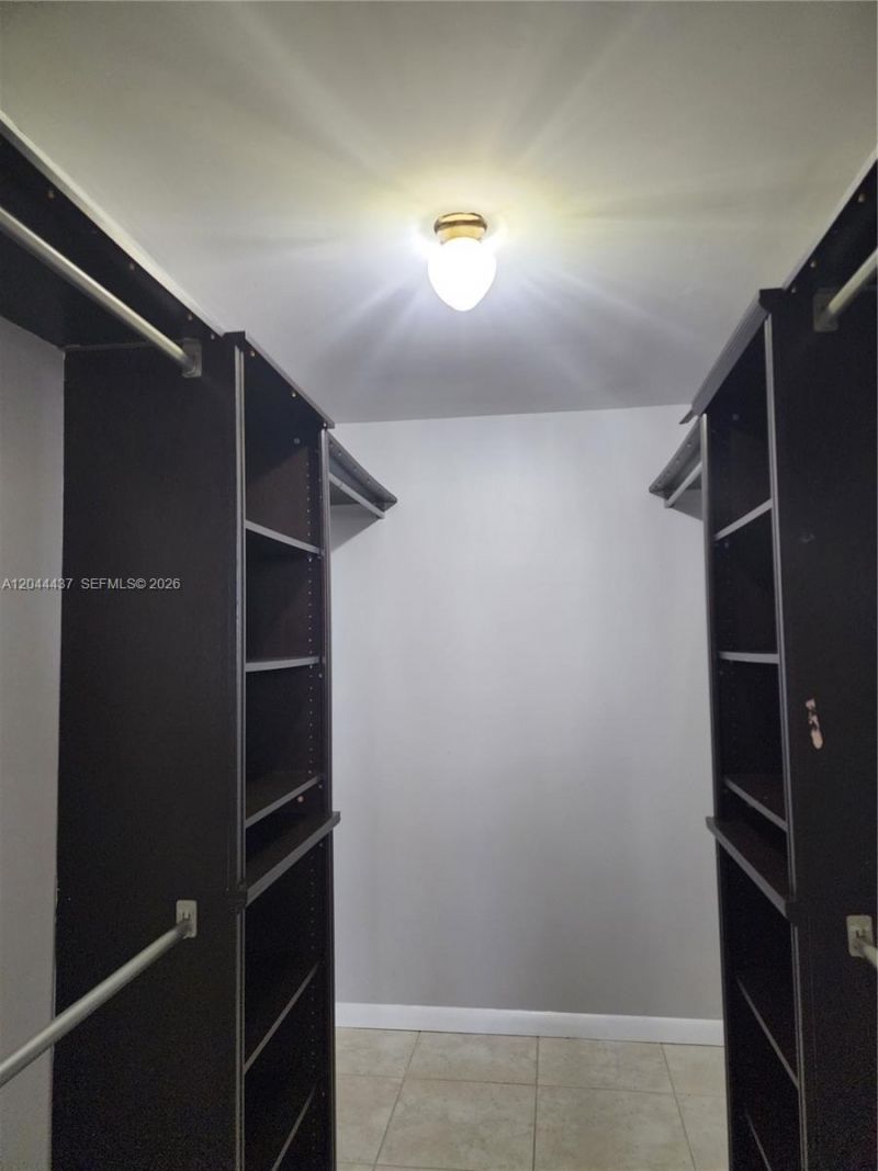 3161 S Ocean Dr , Unit 301, Hallandale Beach, FL 33009 Photo
