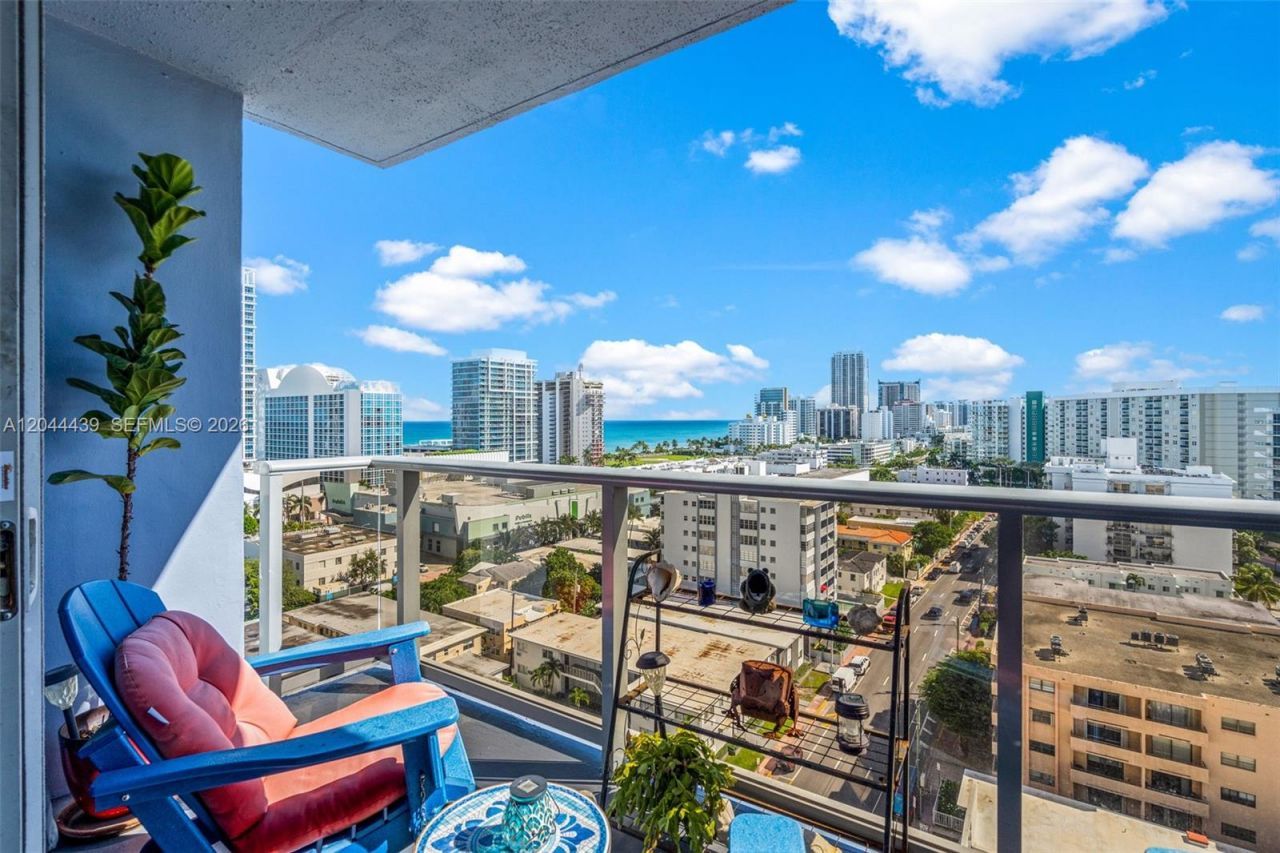 401 69th St , Unit 1012, Miami Beach, FL 33141 Photo