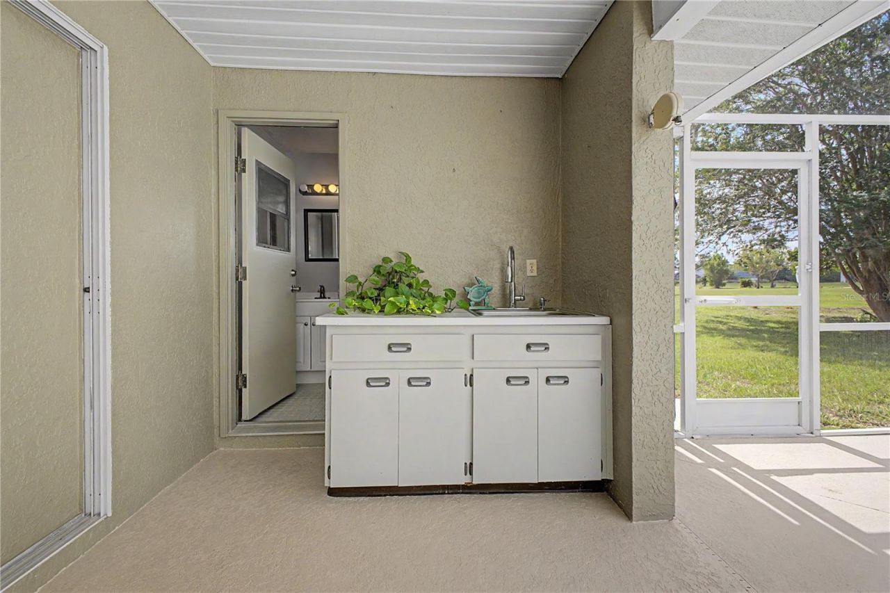 1154 E Triple Crown Loop, Hernando, FL 34442 Photo