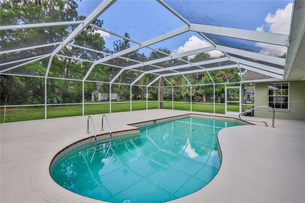 1154 E Triple Crown Loop, Hernando, FL 34442 Photo