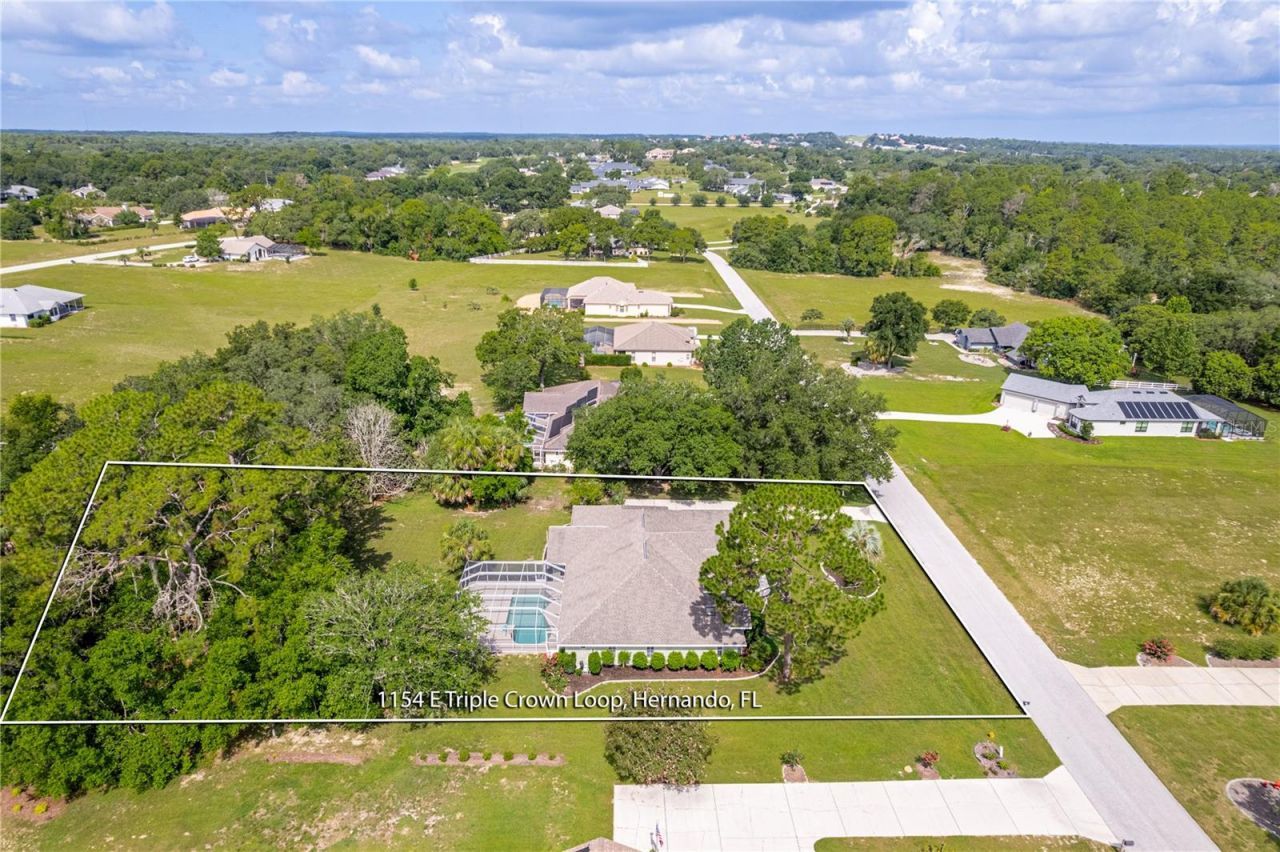 1154 E Triple Crown Loop, Hernando, FL 34442 Photo