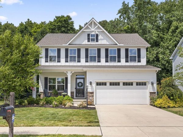 342 Mcnamara Loop, Lewis Center, OH 43035