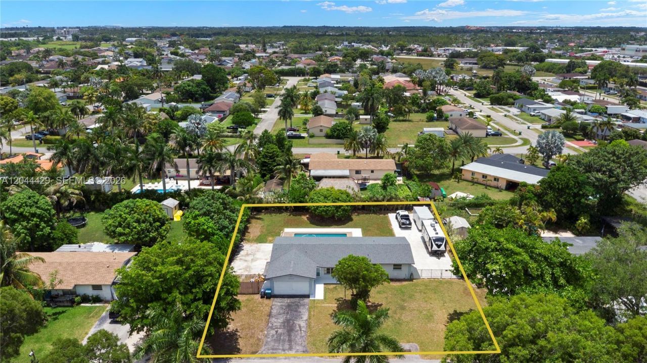 29925 SW 168th Ct, Homestead, FL 33030 Photo