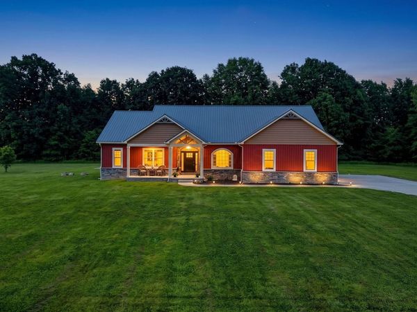 9164 Nichols Lane, Johnstown, OH 43031