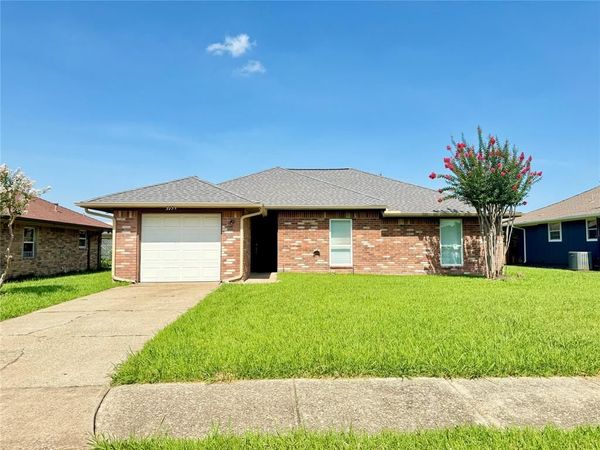 3934 6th Street, Sachse, TX 75048