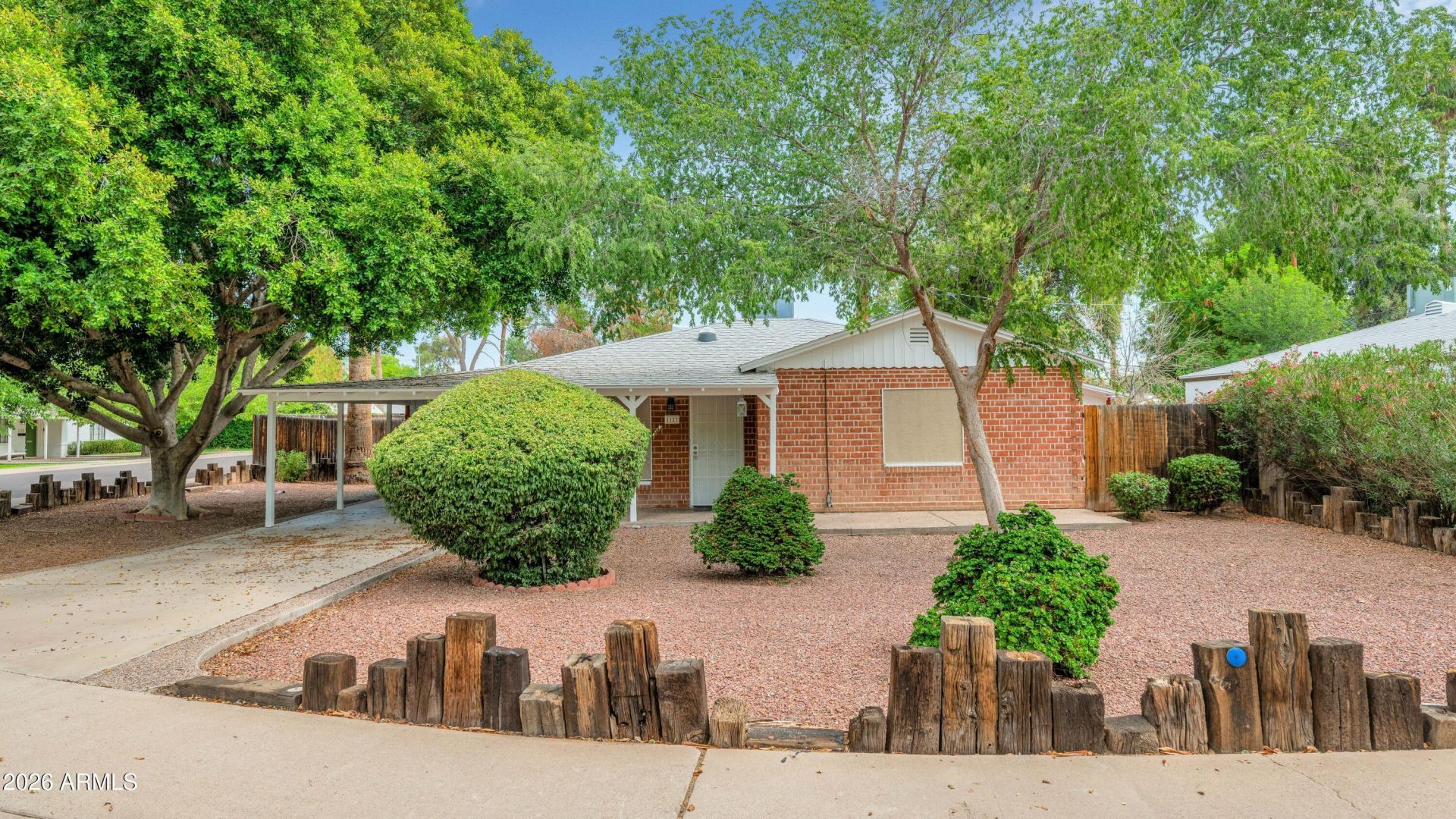 1127 S Una Avenue, Tempe, AZ 85281 Main Photo