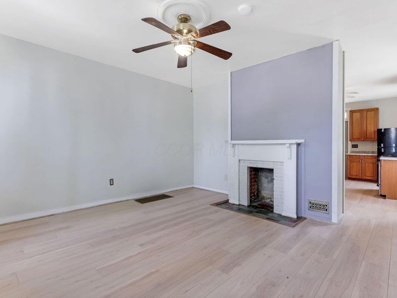 673 E Sycamore Street, Columbus, OH 43206 Photo 12