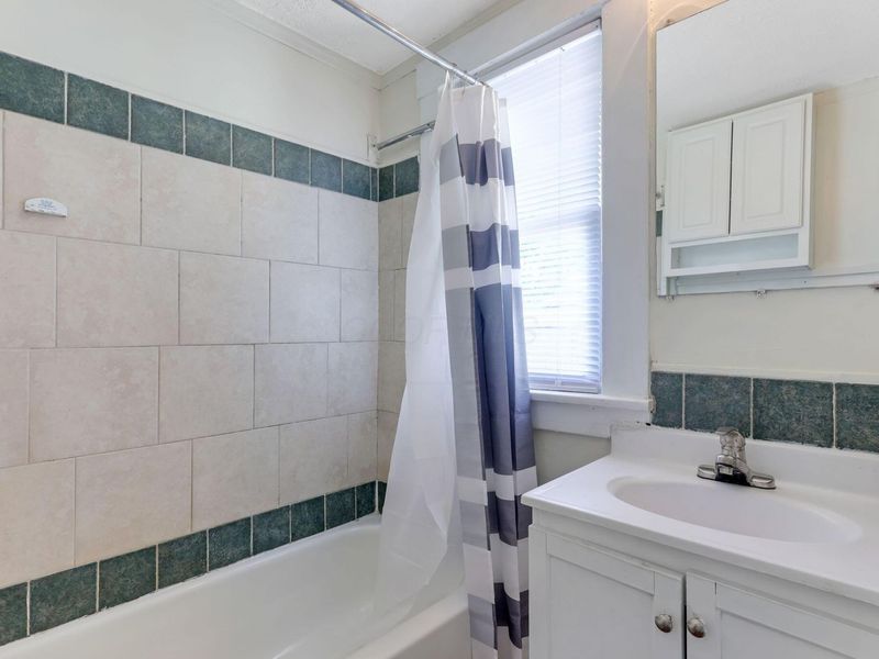 673 E Sycamore Street, Columbus, OH 43206 Photo 23