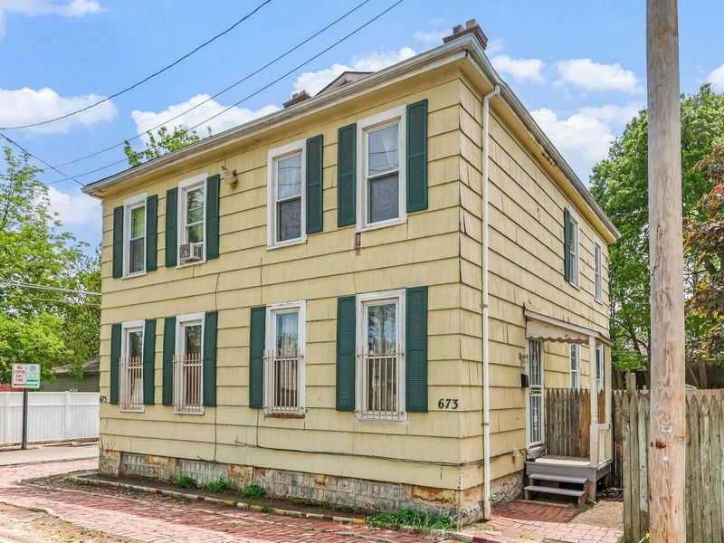 673 E Sycamore Street, Columbus, OH 43206 Photo 5