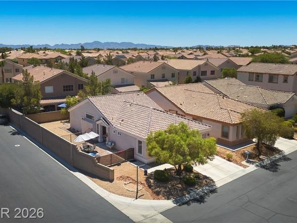 138 Cooks Creek Court, Las Vegas, NV 89148