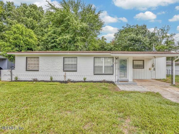 7335 PROXIMA Road, Jacksonville, FL 32210