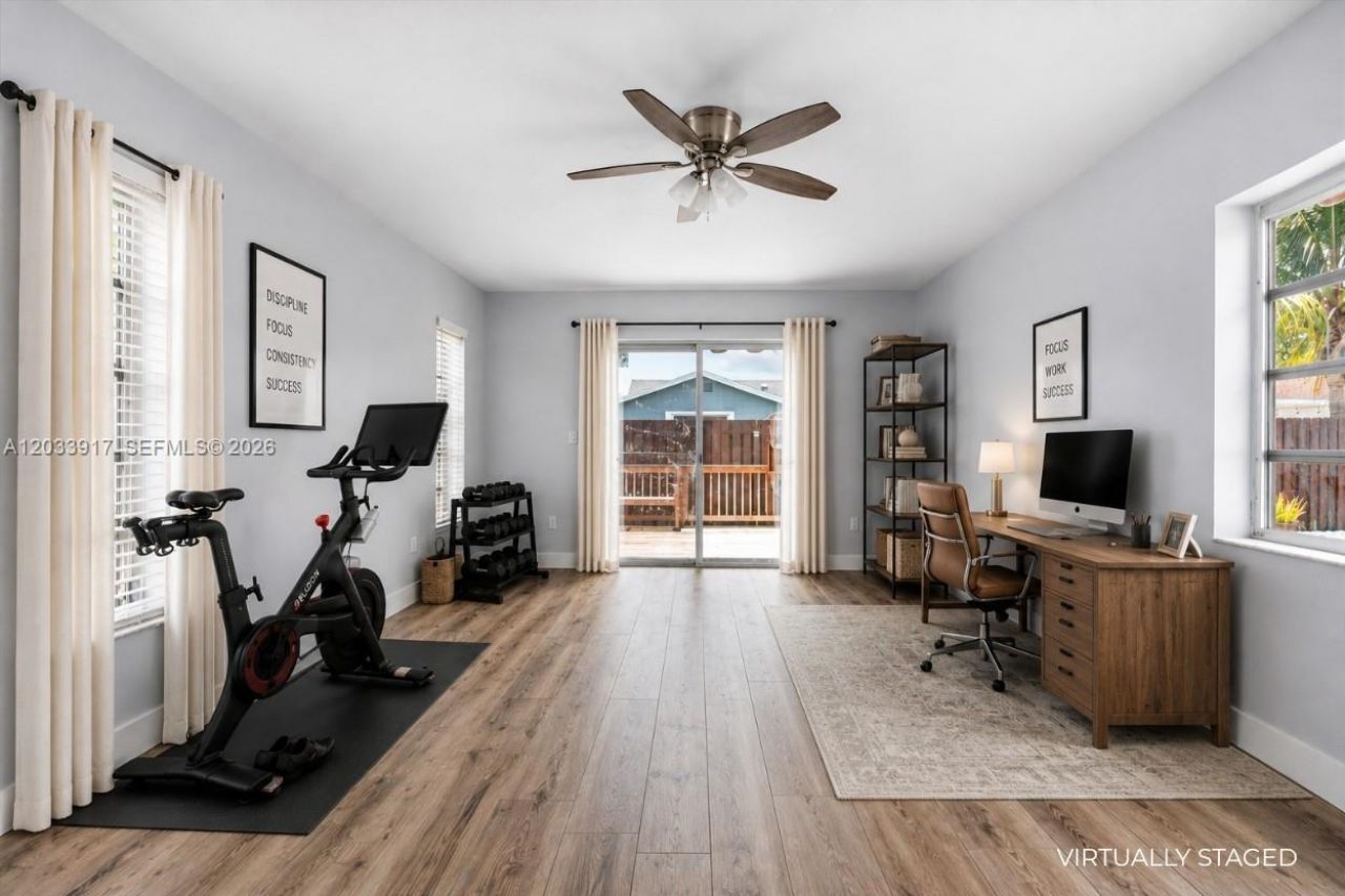 2331 NW 110th Ter, Sunrise, FL 33322 Photo