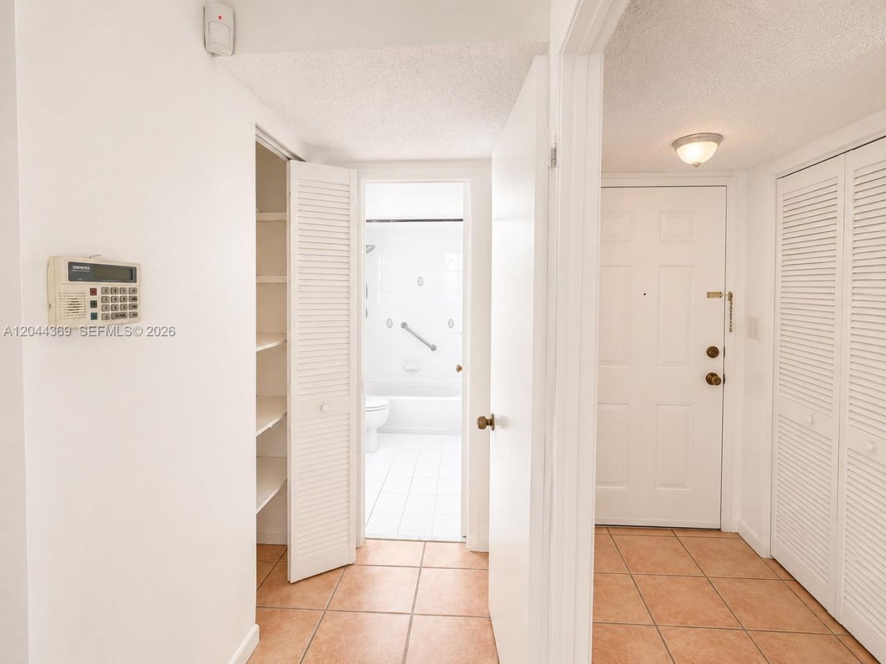 7705 SW 86th St , Unit B-213, Miami, FL 33143 Photo