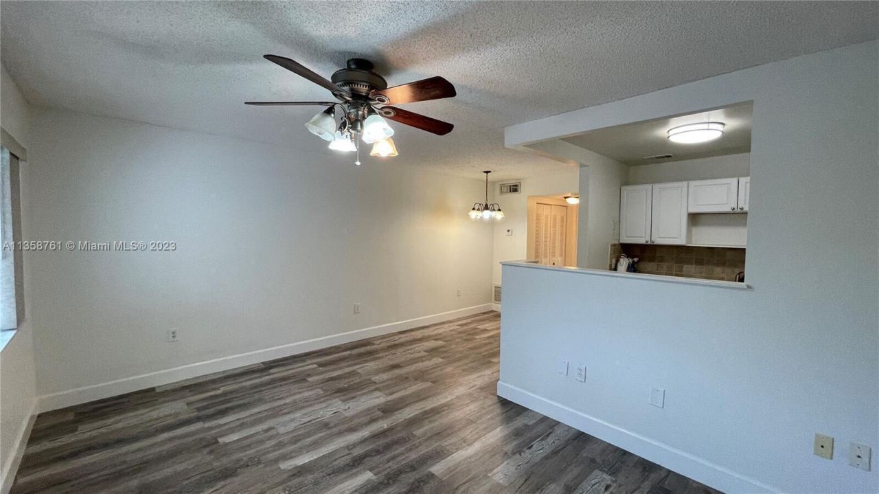 2878 Donnelly Drive, Unit 204, Atlantis, FL 33462 Photo