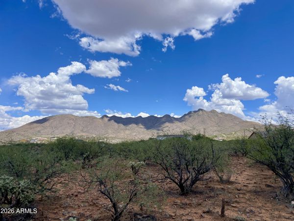 176 DEE Court, Unit 49, Rio Rico, AZ 85648
