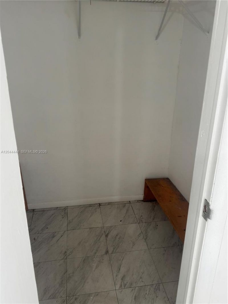 3271 (rear 1-bedroom) NW 15th St , Miami, FL 33125 Photo
